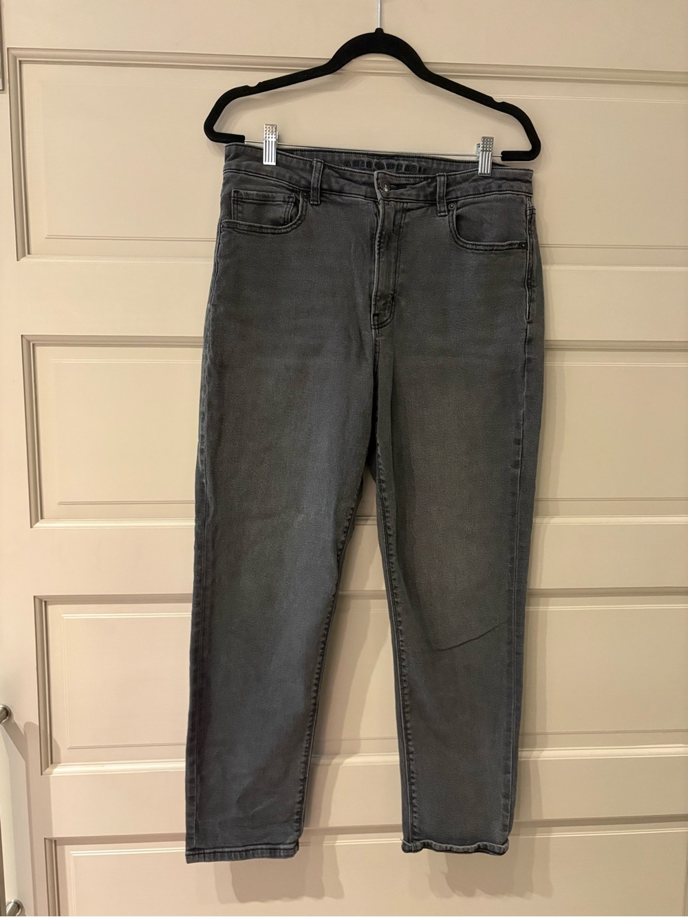 American Eagle Black Straight Leg Jeans